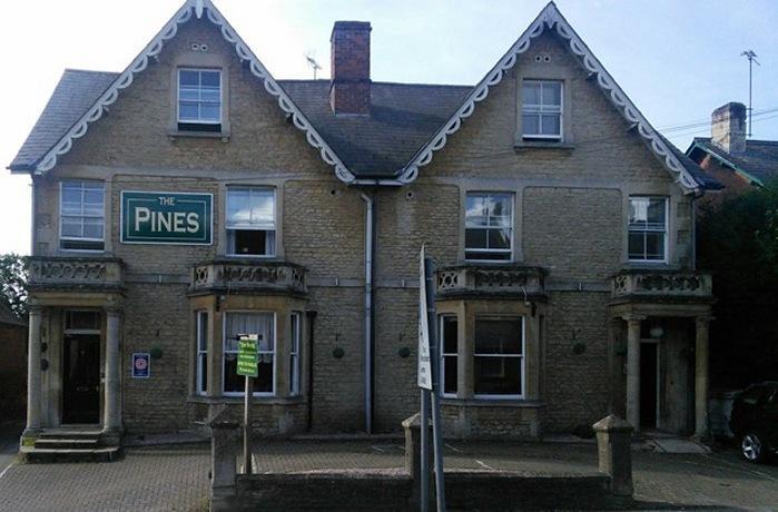 The Pines Guest Accommodation Chippenham  Luaran gambar