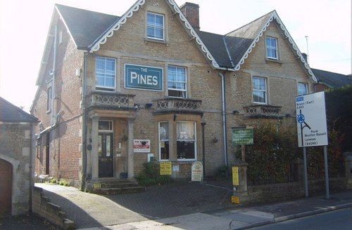 The Pines Guest Accommodation Chippenham  Luaran gambar